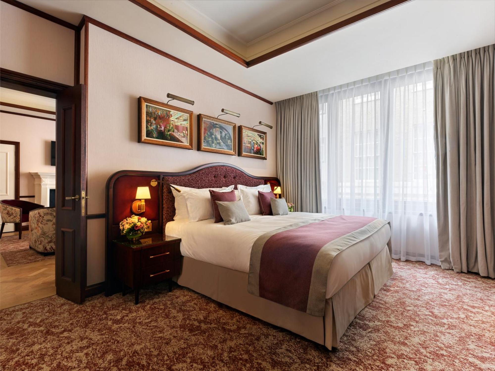 The Stafford London Hotel Exterior photo Suite