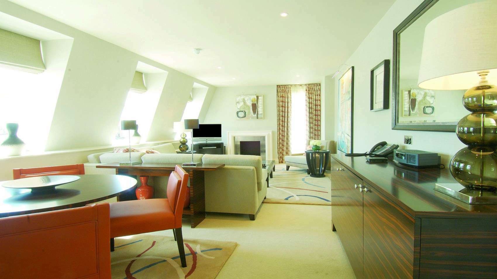 The Stafford London Hotel Exterior photo A suite at the hotel